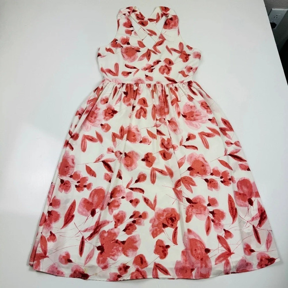 CUPCAKES AND CASHMERE l Sophia Dress Pastel Revolve Cross Back Summer Size Small - Picture 11 of 11